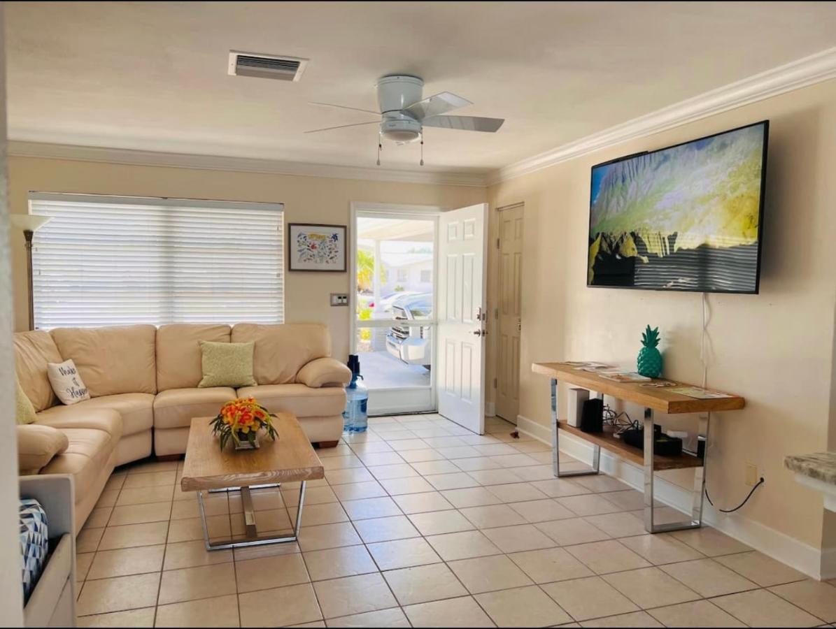 Cheerful Home With Two Bedrooms Cape Coral Exterior photo