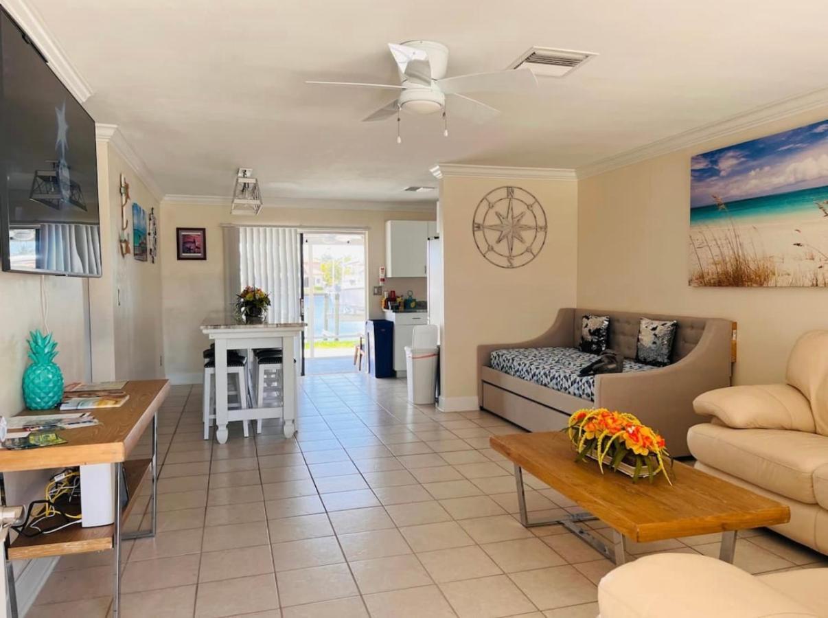 Cheerful Home With Two Bedrooms Cape Coral Exterior photo